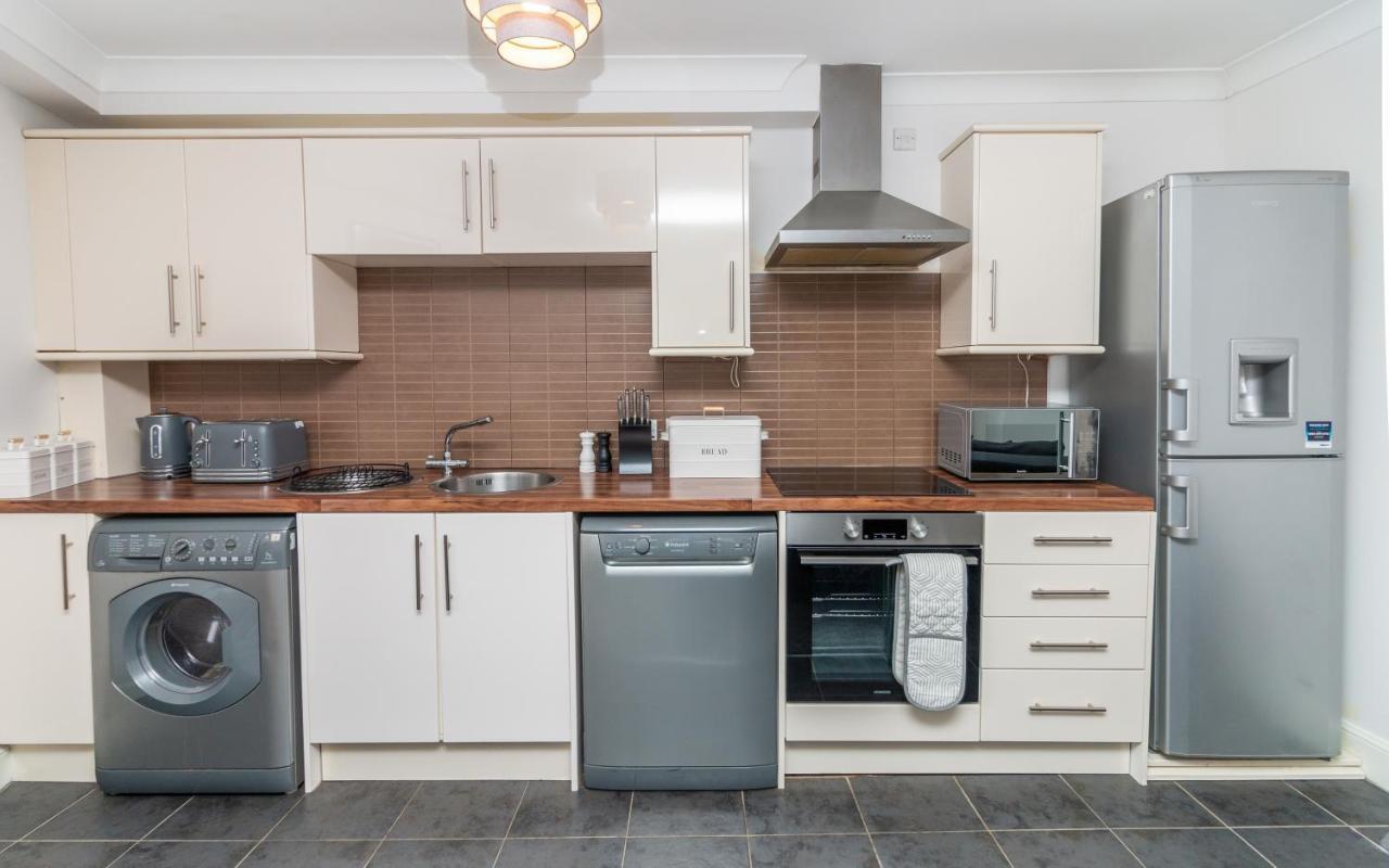 D'City Apartment, Up To 5 Guests Dundee Zewnętrze zdjęcie